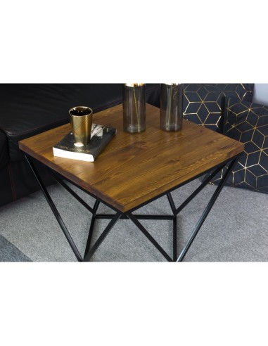 Industrialny stolik kawowy czarny