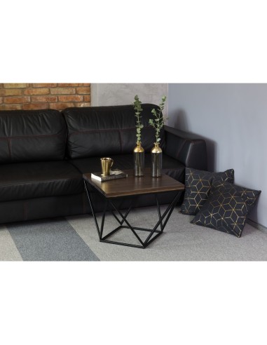 Industrialny stolik kawowy czarny