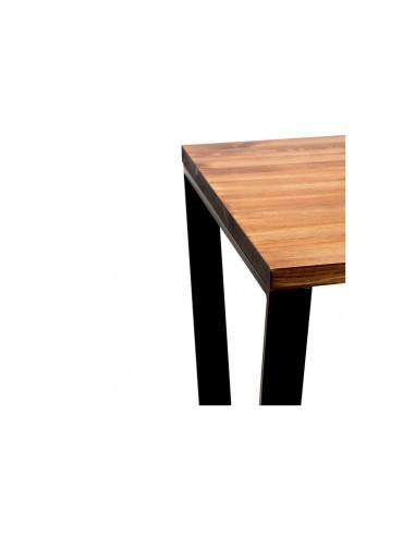 Trapezowy stół industrialny