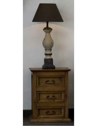 Drewniana Szafka z Szufladami