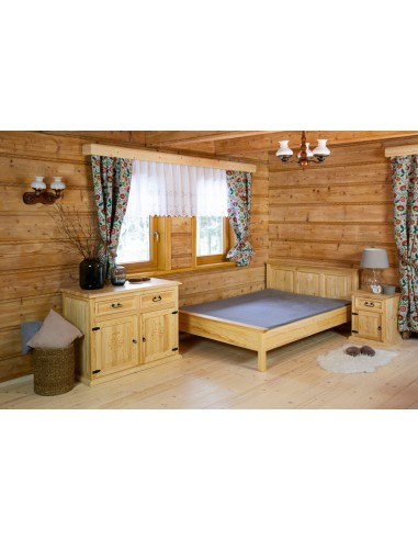 ŁÓŻKO Z DREWNA LITEGO 140 W STYLU GÓRALSKIM