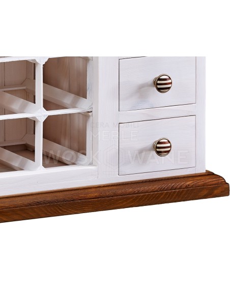 DREWNIANA KOMODA NA WINO