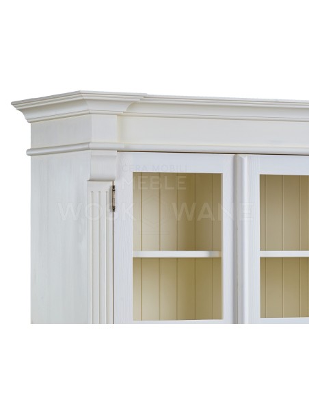 BIAŁA WITRYNA DREWNIANA 2