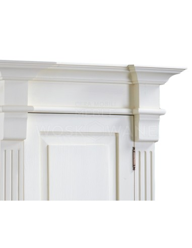 BIAŁA SZAFA Z DREWNA LITEGO 1